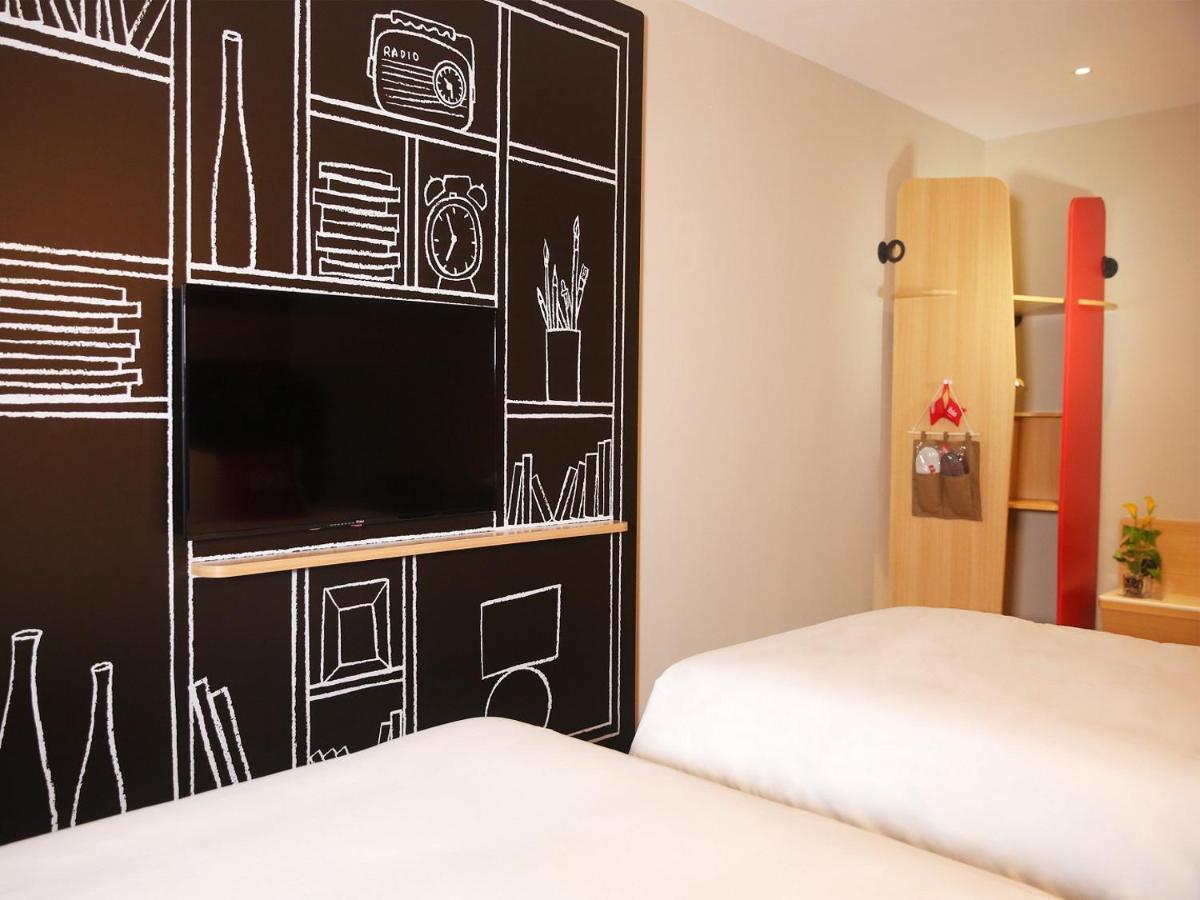 Ibis Haikou Injoy Plaza Hotel Dış mekan fotoğraf